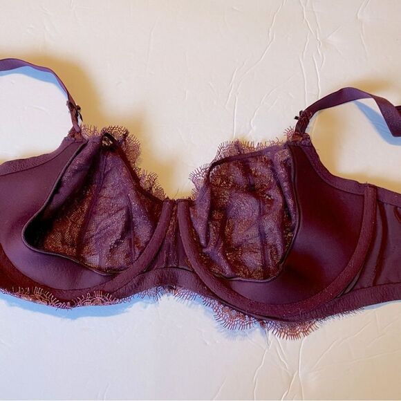 Victoria’s Secret DREAM ANGELS purple Lace Mesh
PUSH-UP WITHOUT PADDING 36DD - Picture 7 of 11